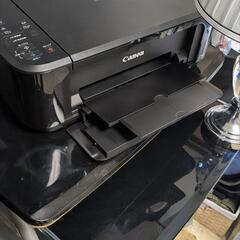 📙☕Canonのカラープリンター   📙☕ブラックのインク付属   📙☕目立ってキズは無し    📙☕目立って汚れ無し    📙☕ブラック   📙☕写真内のランプなどは付属しませんの画像