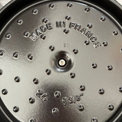新品未使用　STAUB 鍋　赤の画像