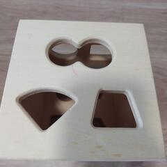 KAWAI パズルボックス　木のおもちゃ　積み木　知育玩具　型はめの画像