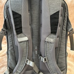 ザノースフェイスリュックサック灰色ナップザックルックザックナップサックバックパック THE NORTH FACEメンズユニセックスの画像