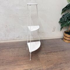アウトレット　　デポシリーズ　キッチン　３段ラック　WHの画像