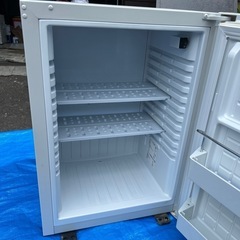 美品小冷蔵庫の画像