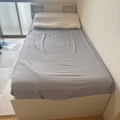 シングルベッドの画像