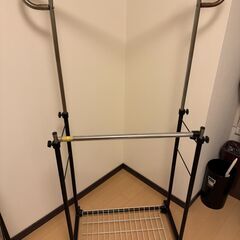 金属製　ハンガーラック