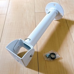 新品⭐️ 防犯カメラ CCTVセキュリティカメラのトップマウント　防犯カメラスタンドの画像