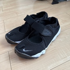 NIKEエアリフト　26センチの画像