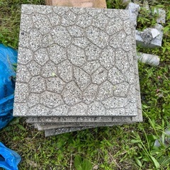 引取り限定！平板差し上げます！の画像