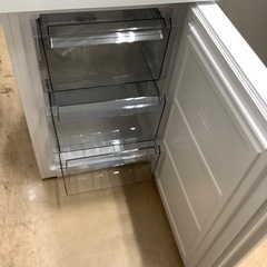 2ドア冷蔵庫の画像