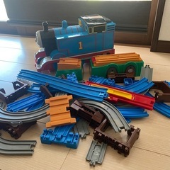（引き渡し者決定）ビックトーマスと、のびーる虹の橋セット（プラレール）の画像