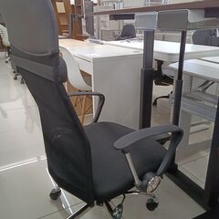 ★リユースのサカイ日立店★HJ7140  オフィスチェア ブラック H111×D52×W62 クリーニング済み の画像