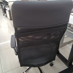 ★リユースのサカイ日立店★HJ7140  オフィスチェア ブラック H111×D52×W62 クリーニング済み の画像