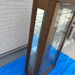 美品‼︎コレクション棚 食器棚 ガラス の画像