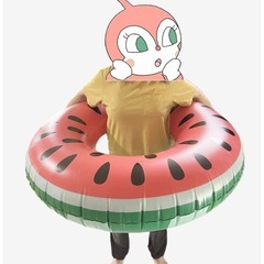 スイカの浮き輪の画像