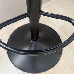Ermnois カウンターチェア の画像