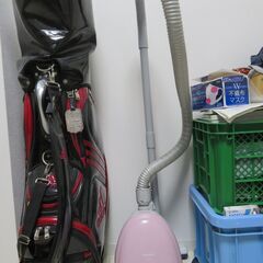 【7/28取りに来られる方限定】テーブル、掃除機、テレビ台、洗濯機、レンジ、ベッドの画像