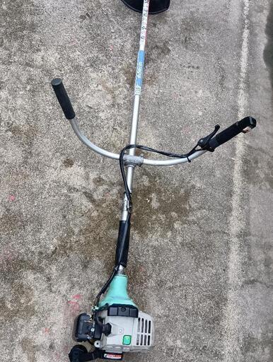 日立製小型軽量タイプ草刈機　整備済品