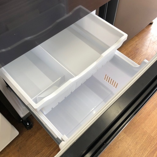 【オススメ美品】HITACHI 3ドア冷蔵庫 315㍑ 2023年製◎ 安心の1年保証付。【HITACHI 3ドア冷蔵庫R-V32SV 2023年製】取り