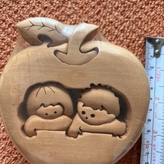 可愛いパズル　木製　飾りにも成ります！新品　580円の画像