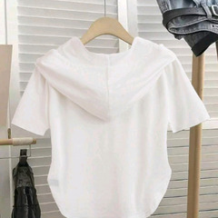 SHEIN 半袖パーカーの画像