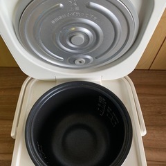 ♦ニトリ マイコン炊飯ジャー 【2019年製】SN-A5WH の画像