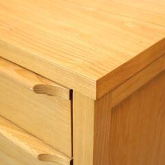 unico(ウニコ)の CLARUS-mini(クラルスミニ) アッシュ材 ドレッサーです。1人暮らしぴったりなコンパクトサイズの鏡台。ナチュラルな質感とレトロデザインは北欧スタイルなどにも♪の画像