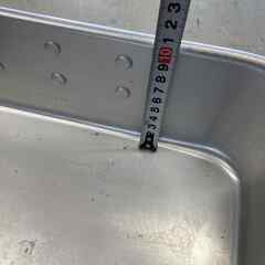 持ち手付　アルミ大型バット　50×35×10　多少汚れありの画像