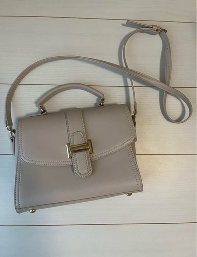 セリーヌ　セーズ　ライトピンク　ショルダーバッグ