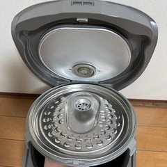 炊飯器　MITSUBISHI NJ-KH10 遠赤厚釡2011年製　5.5合炊きの画像