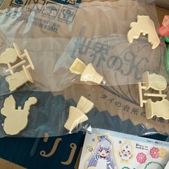 わんだふるぷりきゅあ 食玩 おもちゃ キュアニャミー キュアリリアンの画像