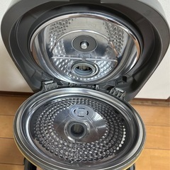 Panasonic IH炊飯器 5.5合 SR-HA103 2010年製の画像