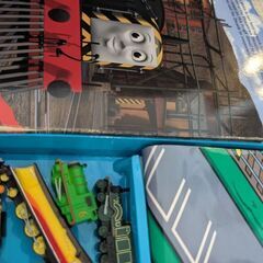 トーマス＆フレンド　英語本とフィギュアプレイマットの画像