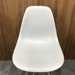 デザインチェア グレーの画像