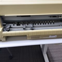 EPSON VP-4300　ドットインパクトプリンタ　電源がないです。おそらく使用不可な状態ですの画像