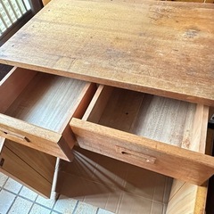 収納棚の画像