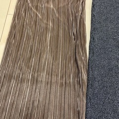 ユニクロ　コカ　スカートの画像