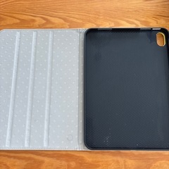 iPadカバーとキーボードの画像