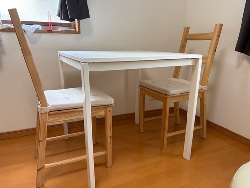 IKEA ダイニングテーブル＆チェア2脚セット（2人用）