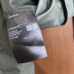 UNIQLO パーカーの画像
