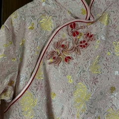 本場　ピンク　チャイナドレス　中古の画像