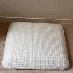 IKEA 枕 ミョルククロッカの画像