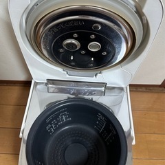 [美品]パナソニック炊飯器Wおどり炊きSR-PW108の画像