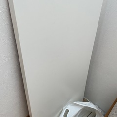 IKEA LAGKAPTEN テーブル　ホワイトの画像