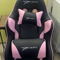 ※ ゲーミングチェア　E-WIN の画像