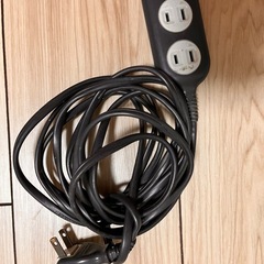 中古 逆流防止付き電源タップ