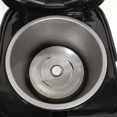 TOSHIBA 東芝 炊飯器 3合炊 2018年製 RC-5SL 0718-014の画像