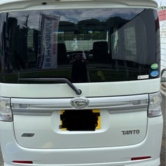 ダイハツ タントカスタムX パールホワイトの画像