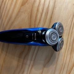 【引取限定】PHILIPS 電気シェーバー S9185(洗浄機・充電器・専用ケース付き)の画像