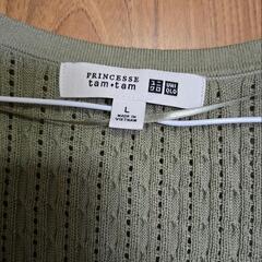 UNIQLO ポインテールニットヘンリーネックセーターの画像
