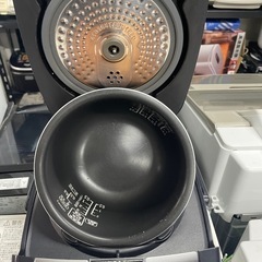 配送可能　保証付き 炊飯器 銘柄量り炊き ブラック KRC-IC30-B [3合 /IH]の画像