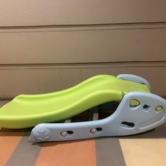 子供用滑り台の画像